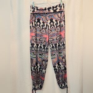 Onzie Multicolor Boho Inspired Women's Yoga/Joggers